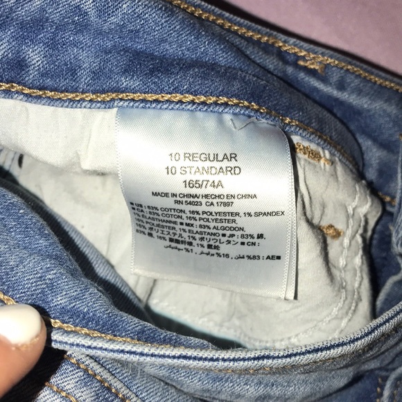 Old Navy RockStar Capris - Picture 5 of 5